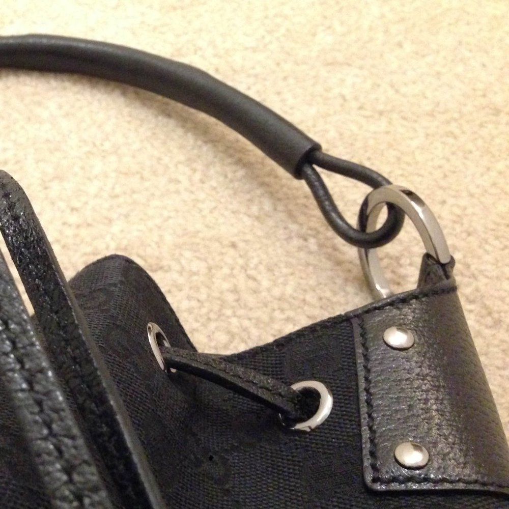 Auth New Never Used Gucci black GG LOGO canvas silver HW shoulder bucket bag - Picture 11 of 15